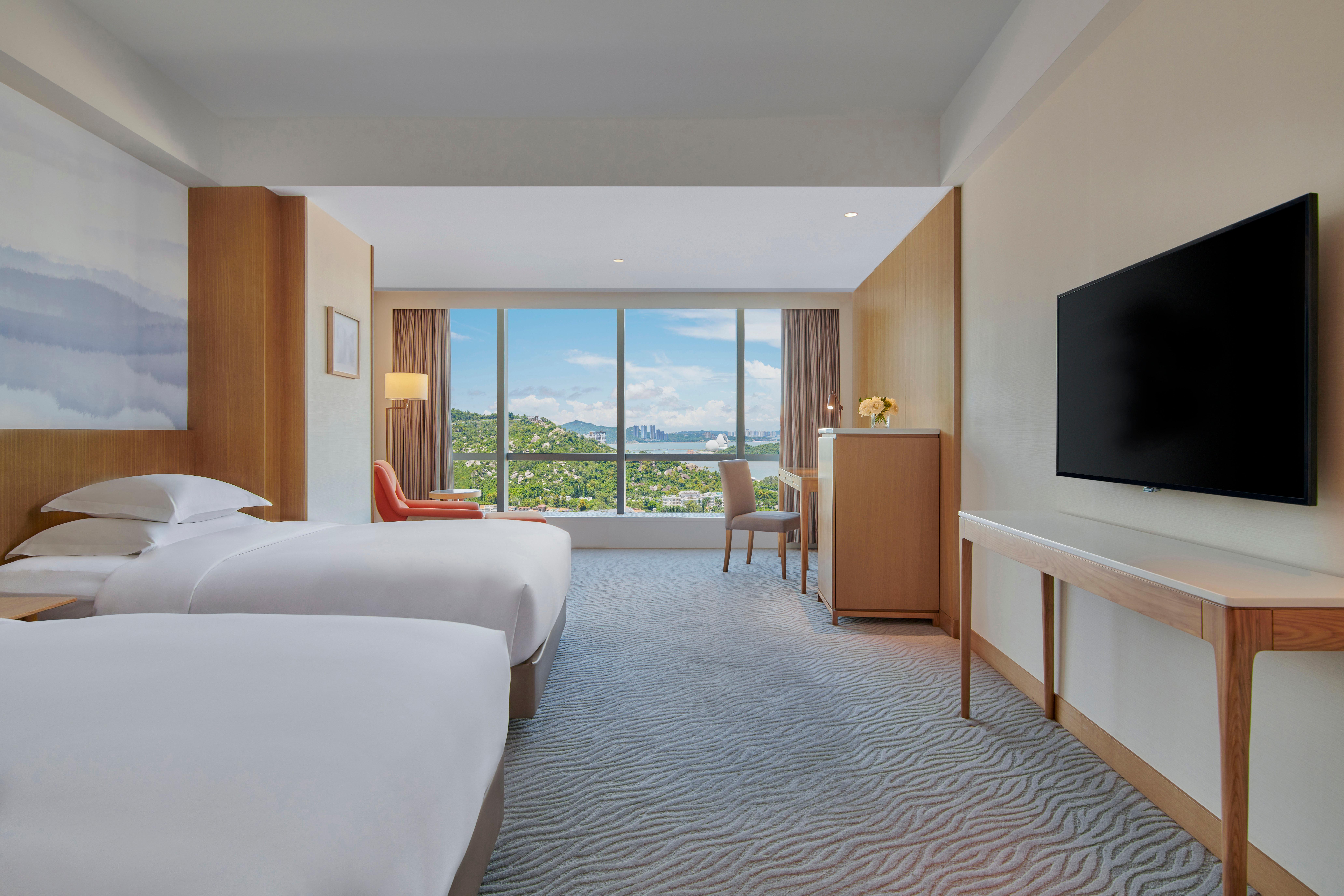 Crowne Plaza Zhuhai City Center By Ihg - Offers Free One-Way Shuttle To Chimelong Ocean Kingdom المظهر الخارجي الصورة