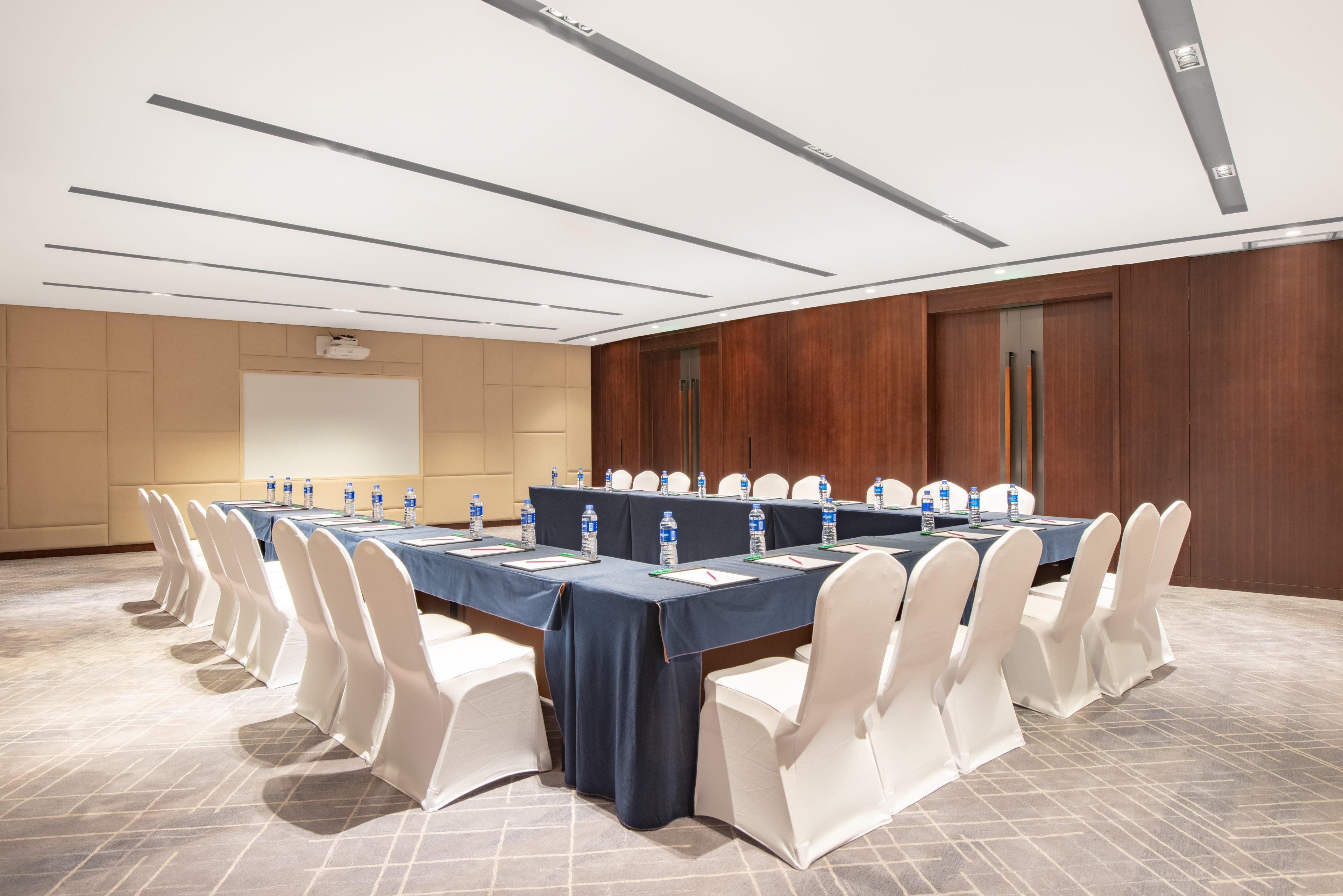 Crowne Plaza Zhuhai City Center By Ihg - Offers Free One-Way Shuttle To Chimelong Ocean Kingdom المظهر الخارجي الصورة